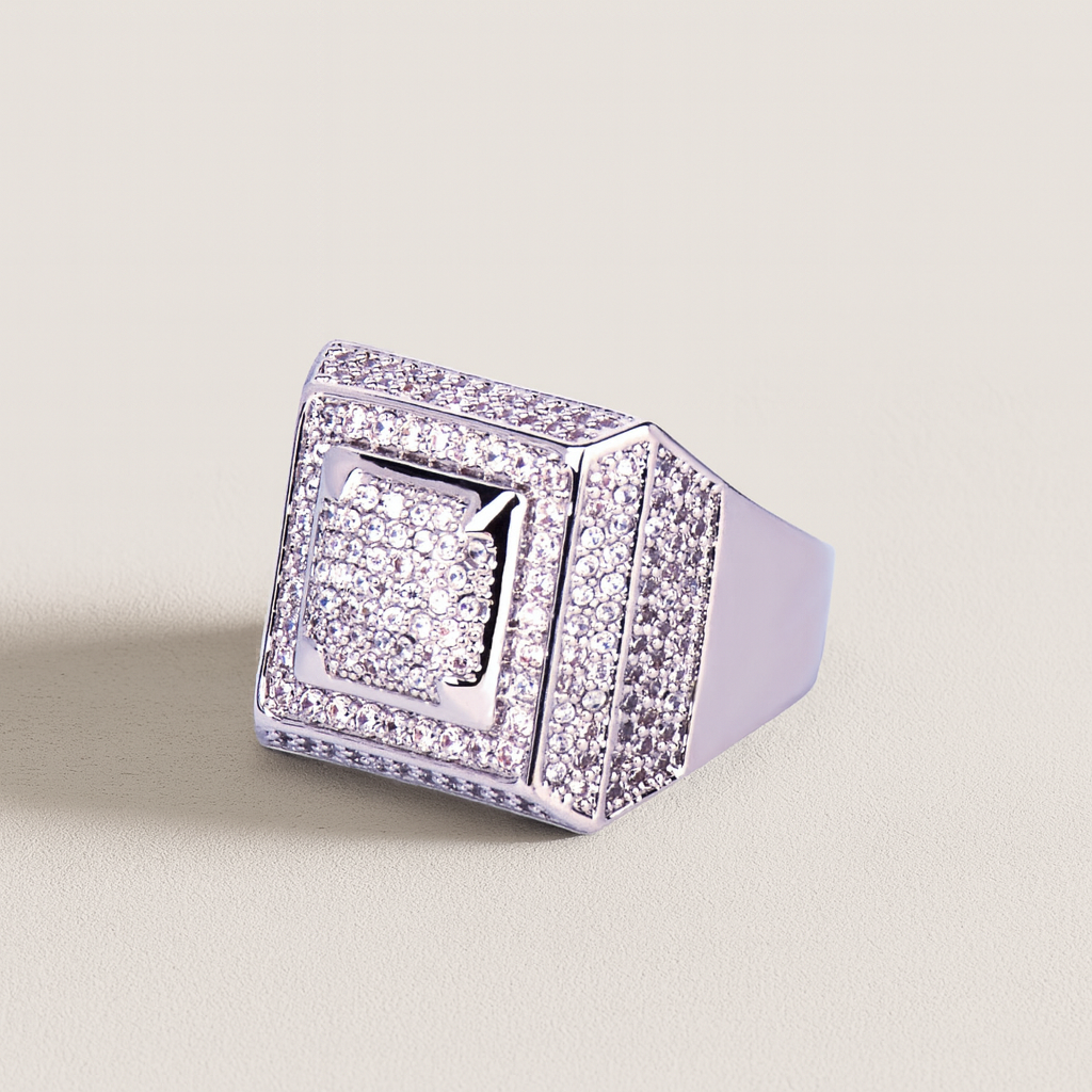 Crownstone Royale Ring